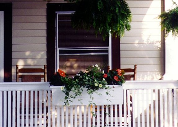 06_windowbox_crop.jpg